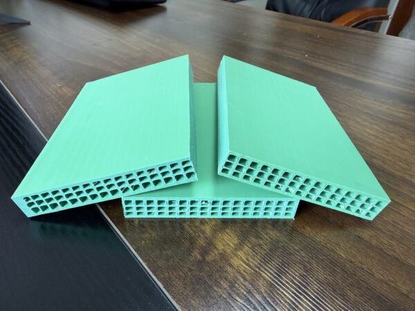 Green Hollow Plastic Formwork